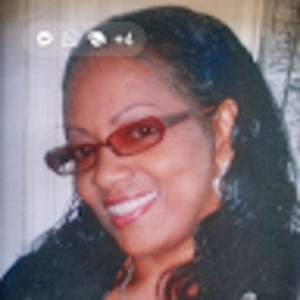 Meet your Posher, Eliene